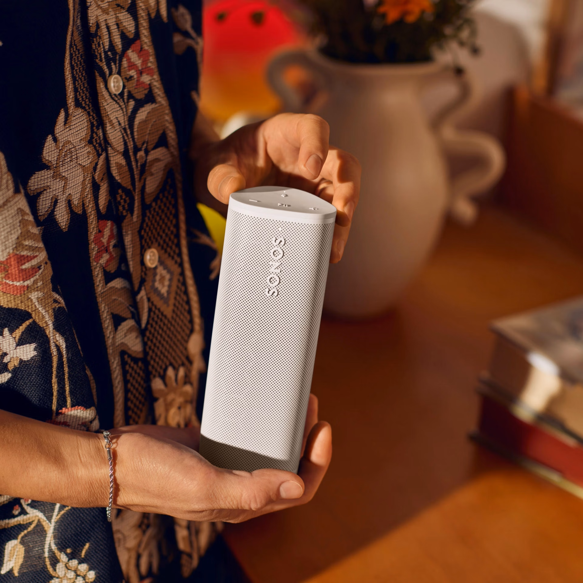 Roam 2: Parlante Bluetooth portátil a prueba de agua (blanco) - Imagen 8