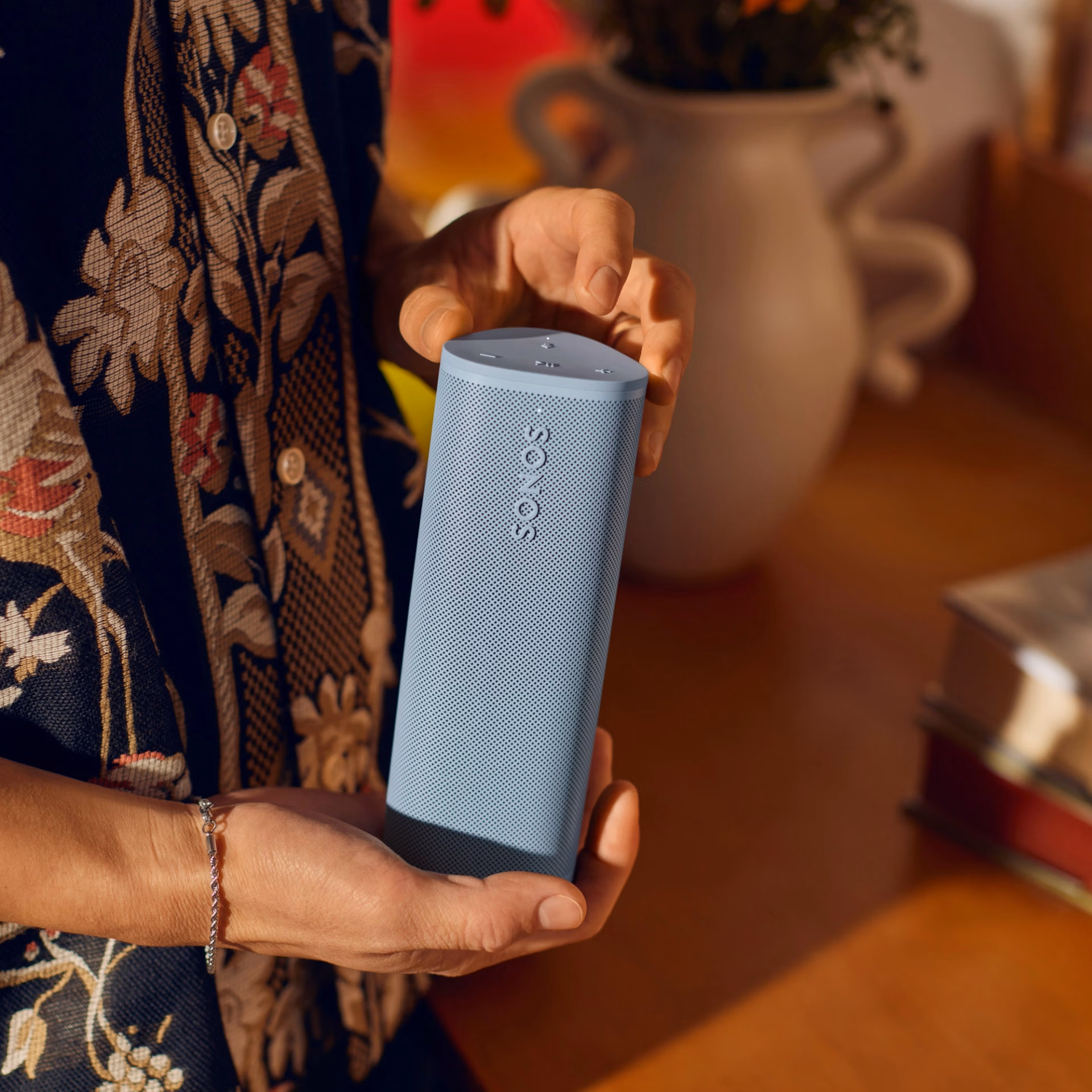 Roam 2: Parlante Bluetooth portátil a prueba de agua (Celeste) - Imagen 4