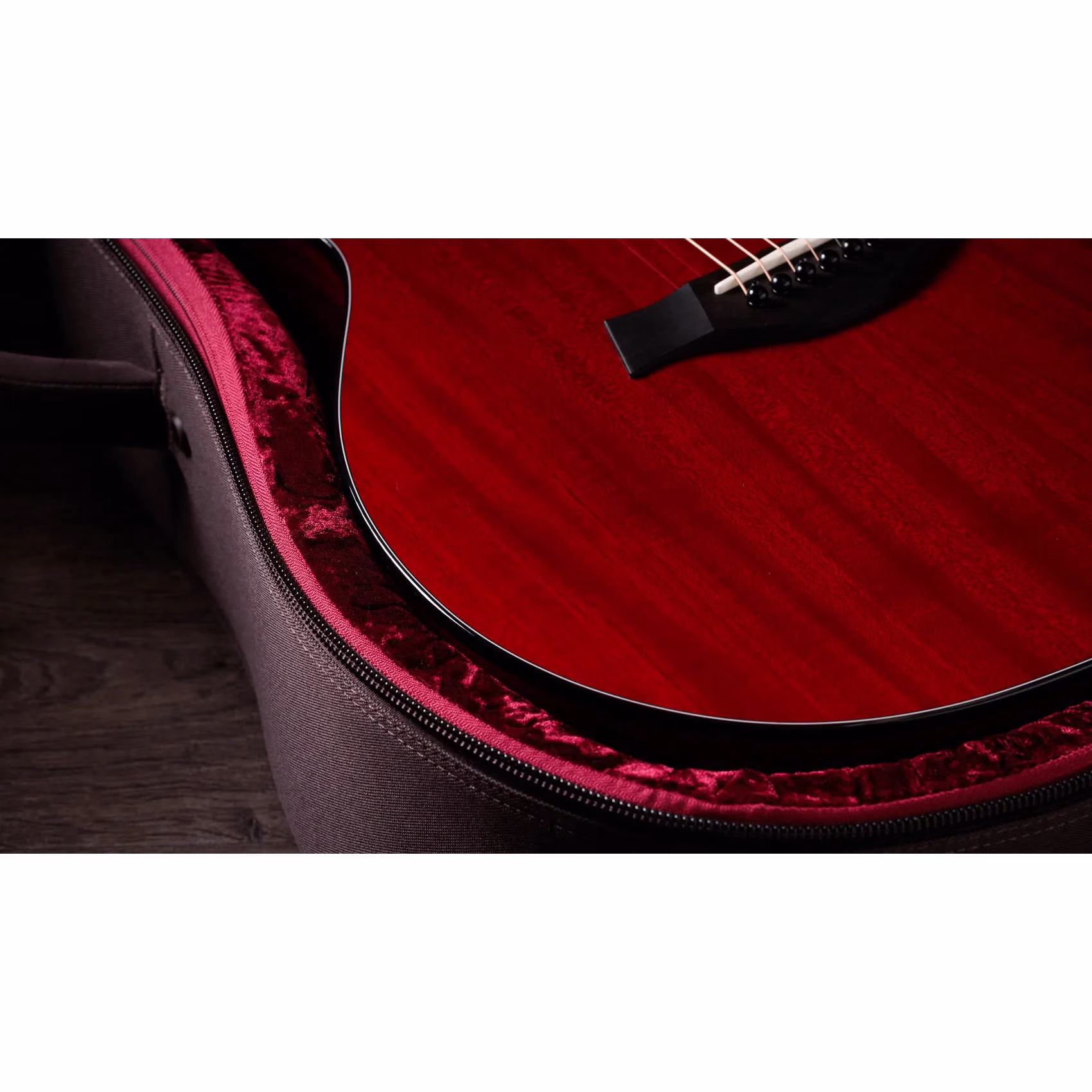 Guitarra Electroacústica Taylor 224ce Plus Special Edition Trans Red - Imagen 4